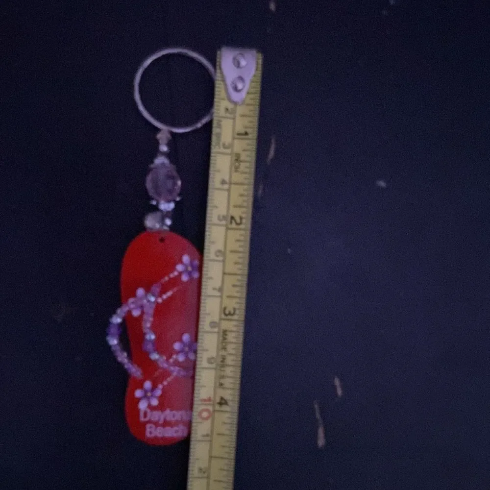 Daytona Beach Red Flip Flop Keychain Souvenir Travel Gift Key Ring